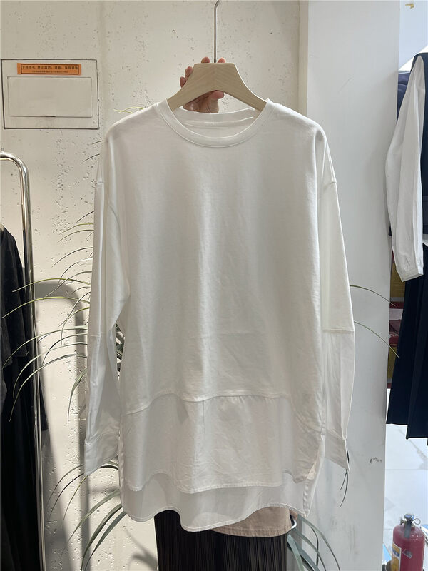 New in autumn! [BLACK+WHITE] stitching loose all-match long-sleeved T-shirt 02086# XYJ