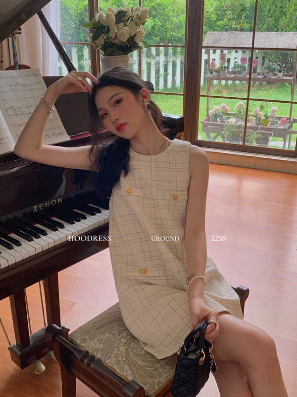 [Fire HOODRESS] Korean version of high-end Xiaoxiang sleeveless back strap dress 22276# JHY