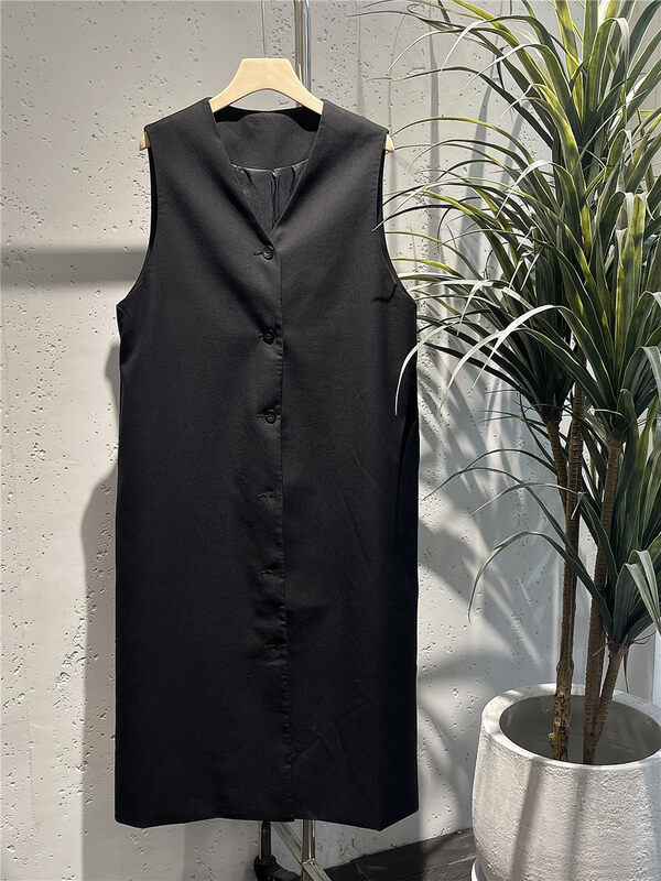 New in autumn!【BLACK+WHITE】Designed vest niche dress 10193# XYJ