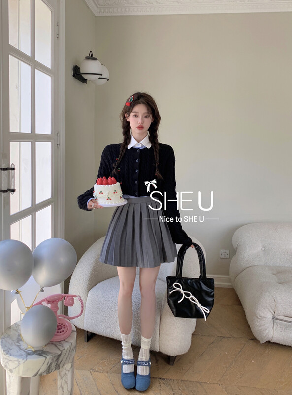 【SHE U】Sweet cool style all-match solid color pleated short skirt 51110