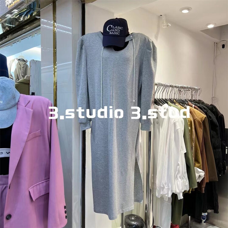 Autumn is new!【3.STUDIO】Puff sleeves casual slim round neck dress 22218# PCZ