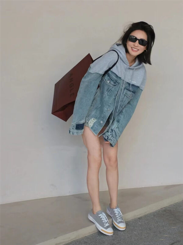 New in autumn! [Big C STUDIO] hooded stitching ripped loose denim jacket 8035# PCZ