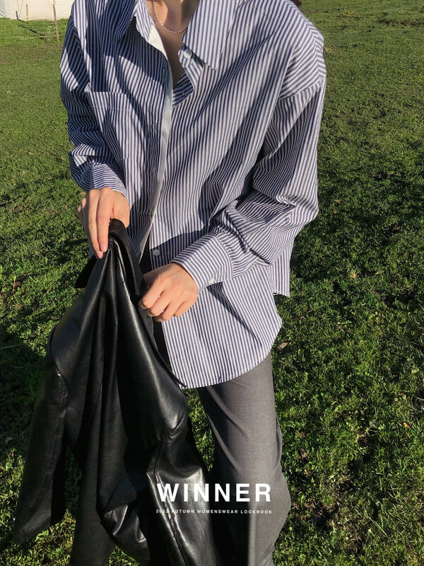 New in early autumn! [WINNER] Korean casual vertical striped shirt YS1-8825# LL