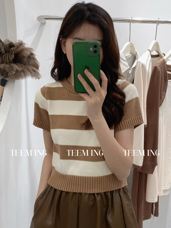 New in autumn! [TEEM ING] Contrast stripe fashion retro warm sweater 22T576# HJY