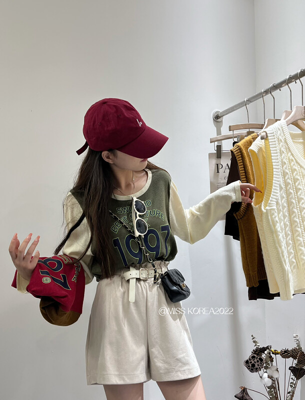 New in autumn!【MISS KOREA】Digital stitching pullover sweater 92531# HBX