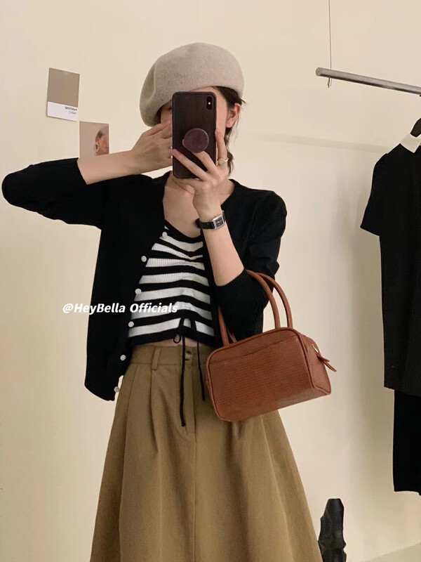 New in autumn! [HEY BELLA] Striped hot girl all-match suspenders + meat-covering casual cardigan suit 5312# L