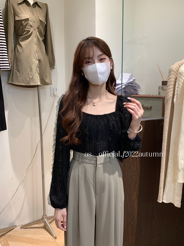 New in autumn! [AS] French retro hollow lace shirt 2345# HJY