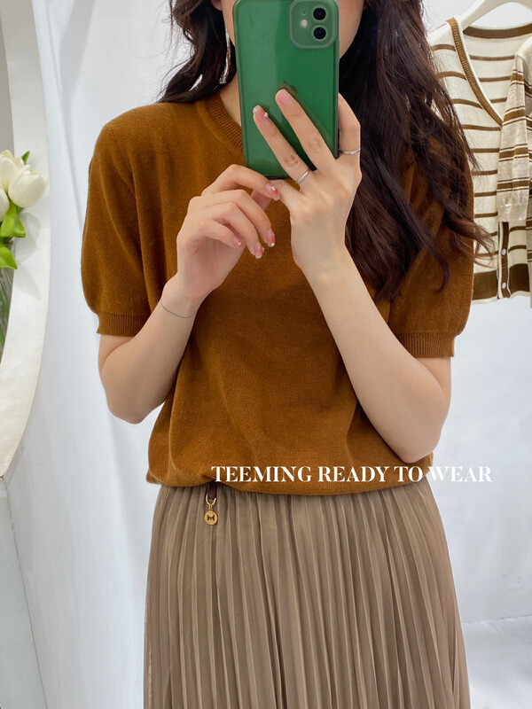 New in early autumn! [TEEM ING] Simple solid color versatile short-sleeved warm sweater 22T556# HJY