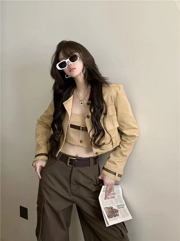 Autumn is new! [M.H] Korean style all-match short jacket + hot girl camisole + fashionable high-waist casual pants suit (with belt) (suite only) 8773# PCZ