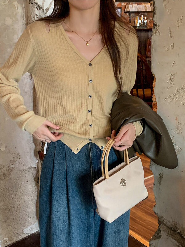 New in early autumn! [MOXI] Off-the-shoulder knitted sweater for niche designs 58761# XJ