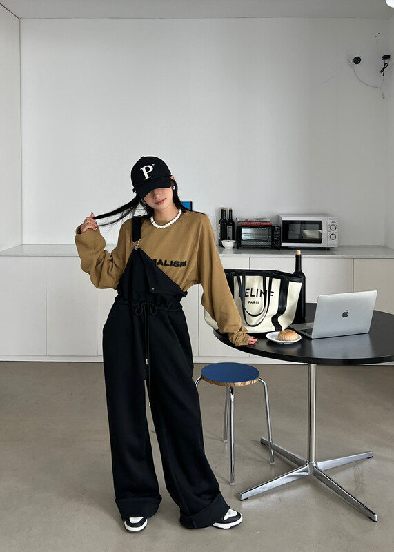 [KEYBOARD] Korean version of loose casual straight wide leg overalls 9836
