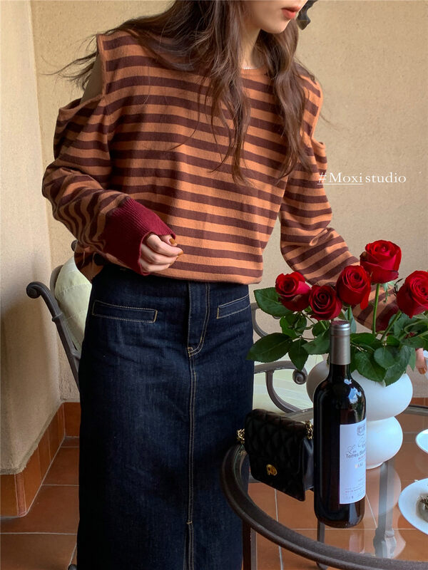 New in early autumn! [MOXI] Off-the-shoulder striped long-sleeved sweater 75991-1# XJ