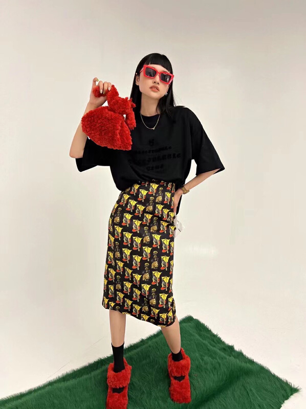 New in early autumn! [D.TWO D2] High street color contrast print slit design skirt 2329119# ZXL