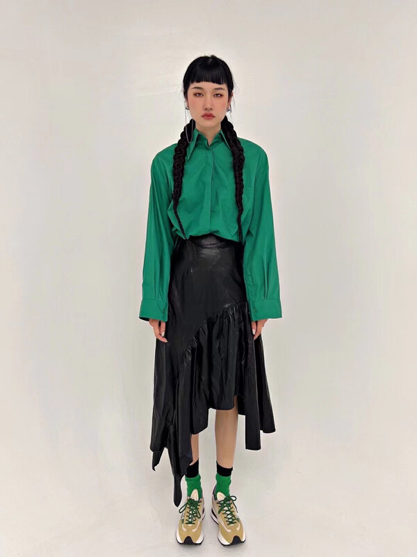 New in early autumn! [D.TWO D2] Irregular PU leather skirt with fashionable temperament 2329166# ZXL