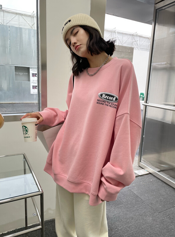 [KEYBOARD] Front and rear foam letter printing round neck sweater 9811