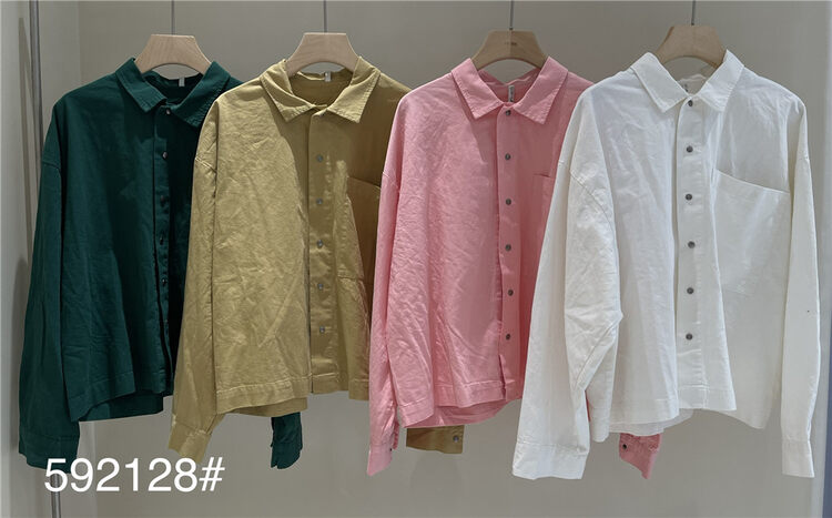 New in autumn! [fabric] casual simple clean shirt 592128# L