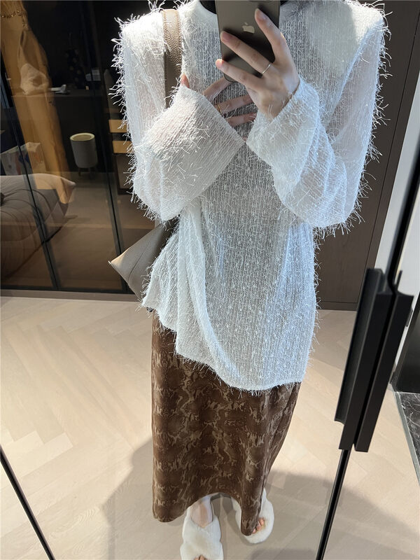 New in early autumn! [Modern 197] temperament round neck glitter long-sleeved T-shirt 51085# LSL