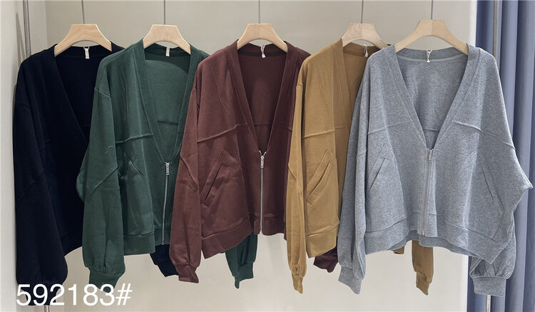 New in autumn! [Fabric] V-neck zipper slimming knitted cardigan 592183# L