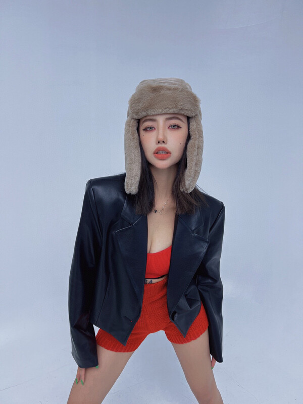 New in early autumn!【D.TWO D2】Hot girl suit shows thin leather jacket 2317090# ZXL