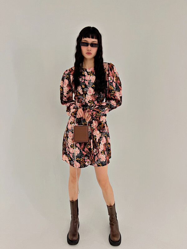New in early autumn!【D.TWO D2】Floral pleated retro dress 2303075# ZXL