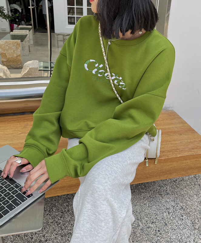 【KEYBOARD】Simple and casual two-color letter embroidery sweater 2219
