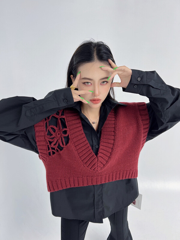 New in early autumn! [D.TWO D2] Korean fashion loose vest/sling 2319029# ZXL
