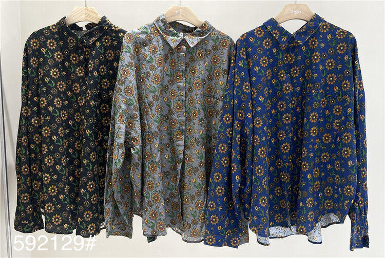 New in autumn! [fabric] pastoral romantic single-breasted textured shirt 592129# L