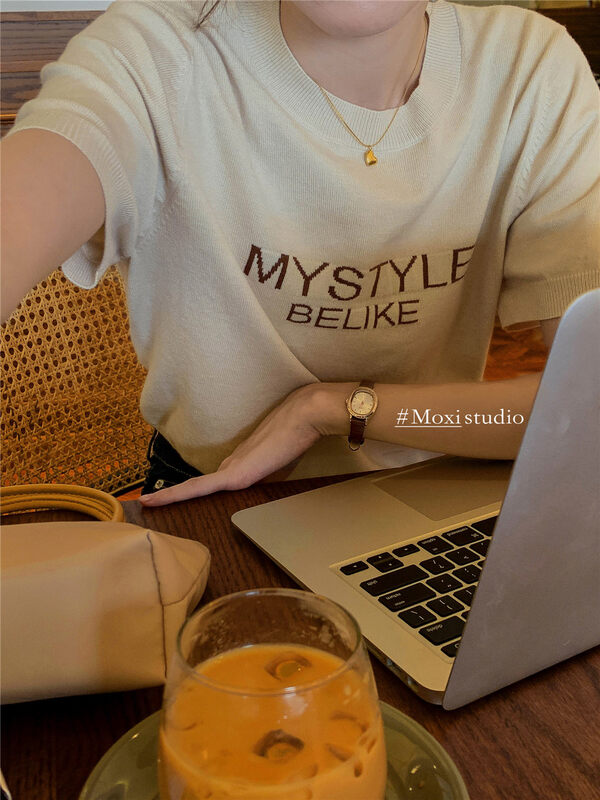 New in early autumn! [MOXI] Front-shoulder letter short-sleeved sweater 58691# XJ