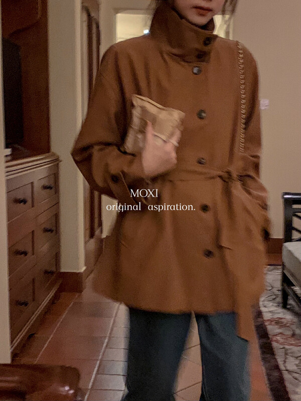 New in autumn! [MOXI] Korean casual mid-length stand-up collar trench coat (with waist rope) 75715# CQW