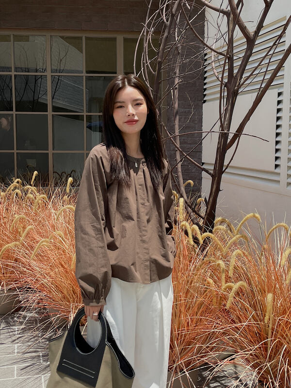 New in early autumn!【CLEAN SPACE】Simple solid color round neck all-match shirt 32268# CQW