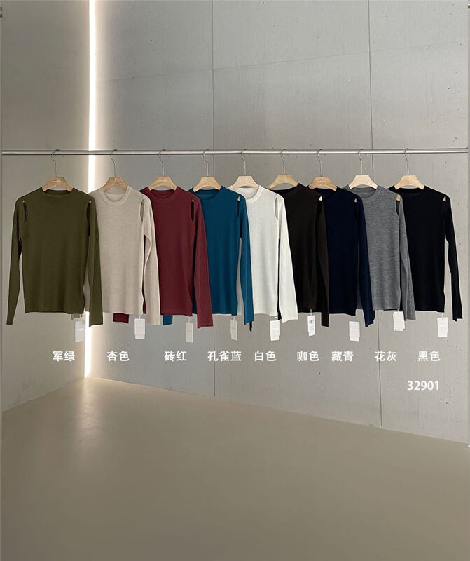 New in early autumn!【CLEAN SPACE】Solid color hollow design slim bottoming shirt 32901# CQW