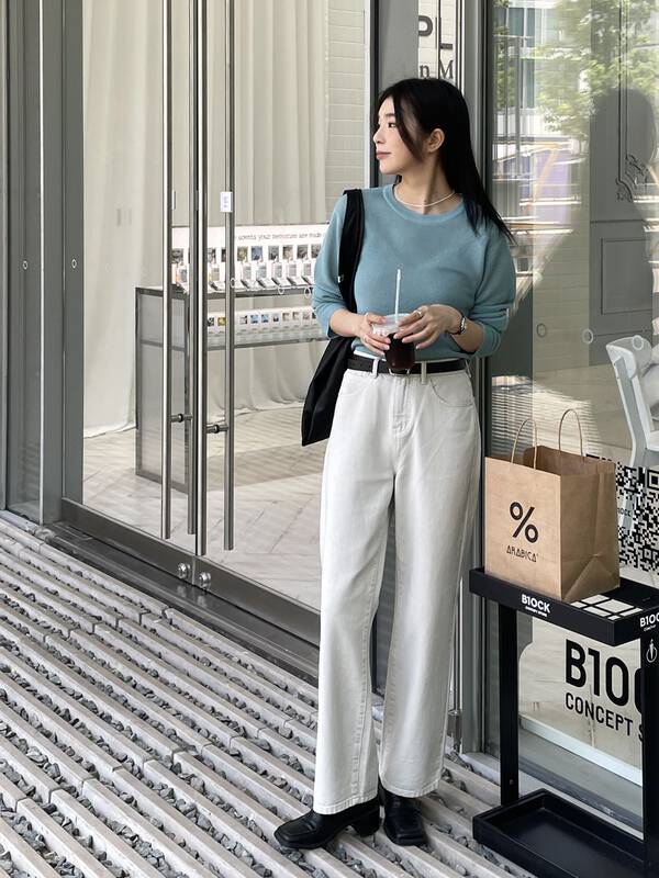 【CLEAN SPACE】Korean straight slim jeans 27892-27892a-27892b