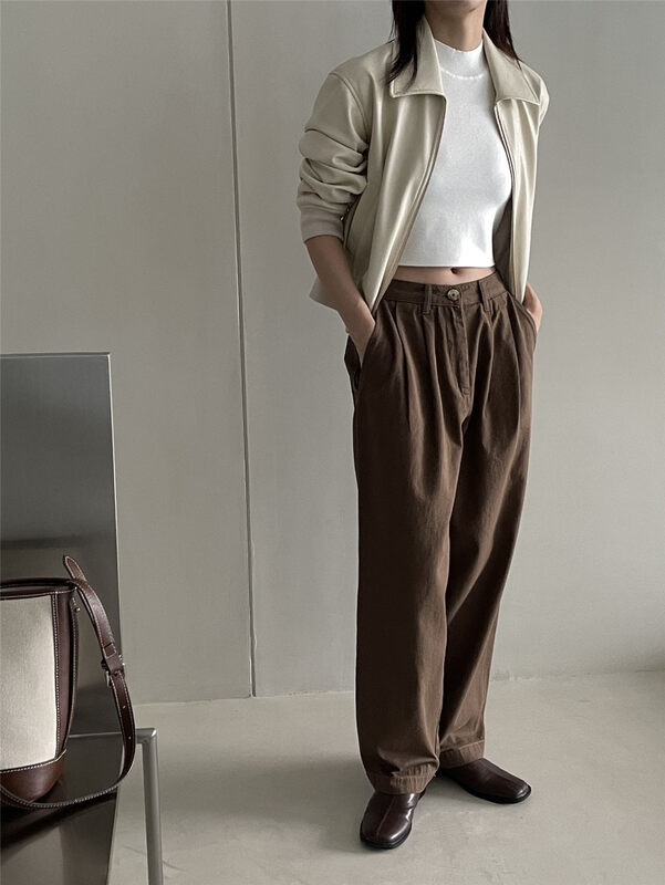 [CLEAN SPACE] Simple solid color texture commuter trousers 33215