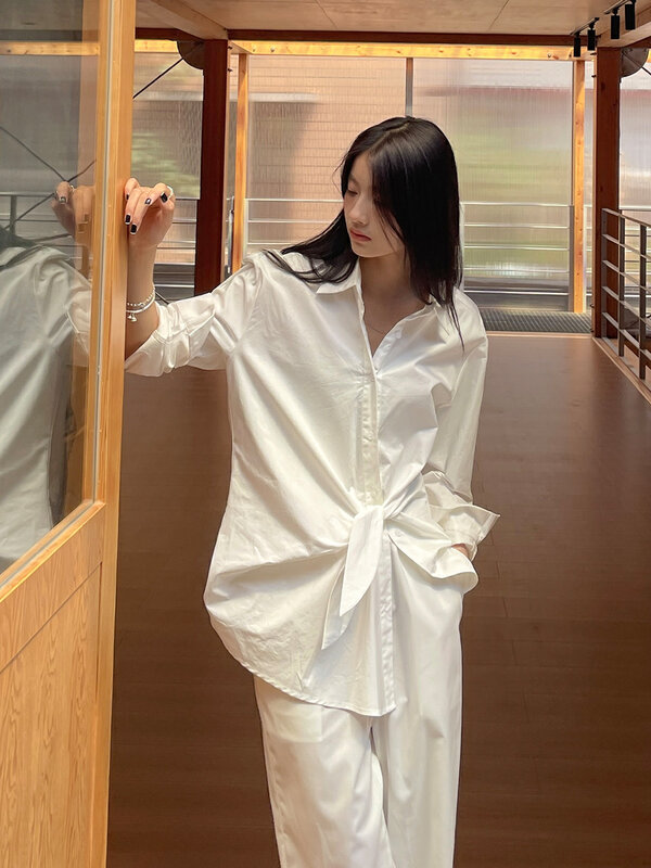 Autumn is new! [CLEAN SPACE] Design sense lace-up commuter shirt 32710# CQW