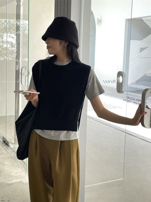 New in early autumn!【CLEAN SPACE】Simple solid color round neck vest 33105# CQW