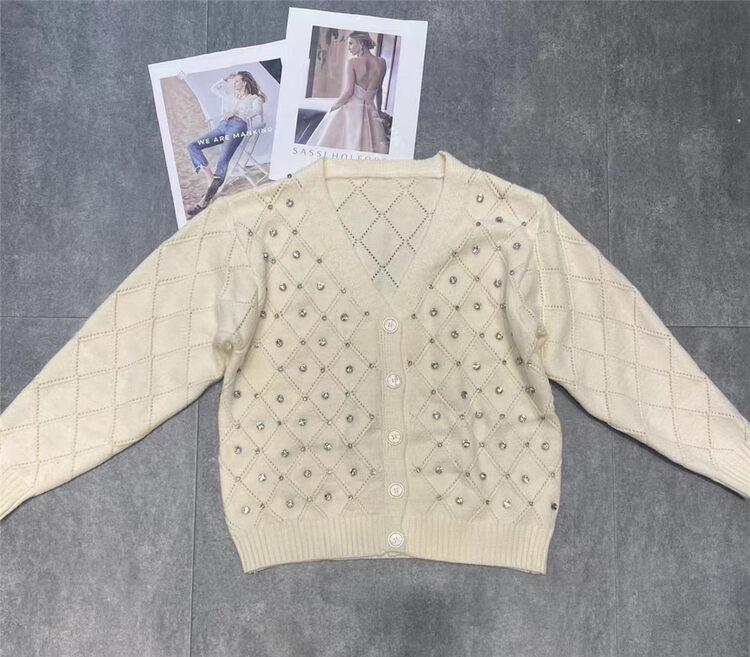 New in autumn!【S'SEVEN】Korean style pullover V-neck warm sweater 9702# XYJ