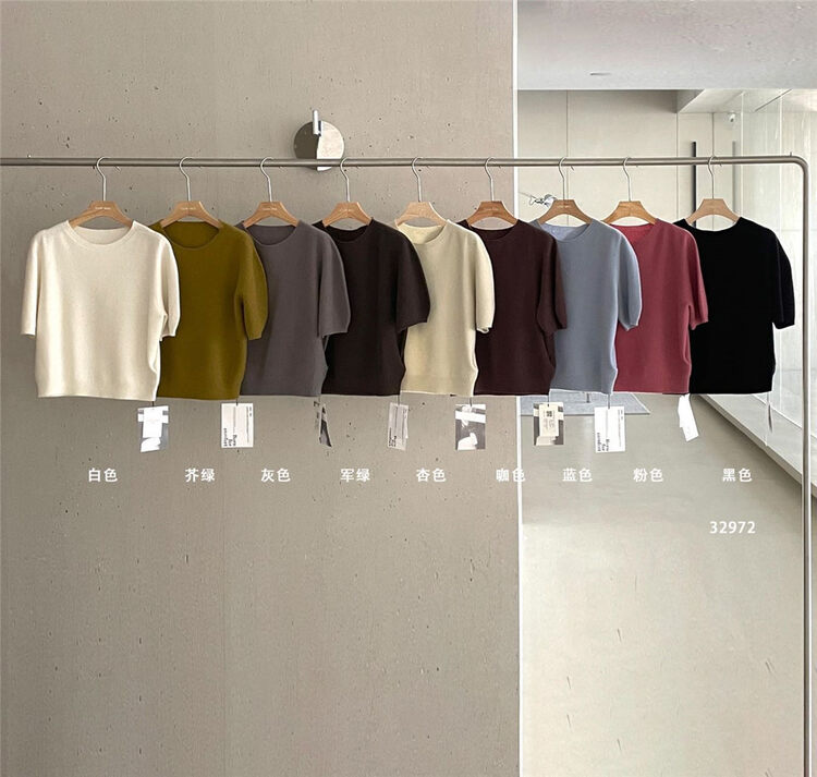 New in autumn!【CLEAN SPACE】Solid color versatile puff sleeve round neck sweater 32972# CQW
