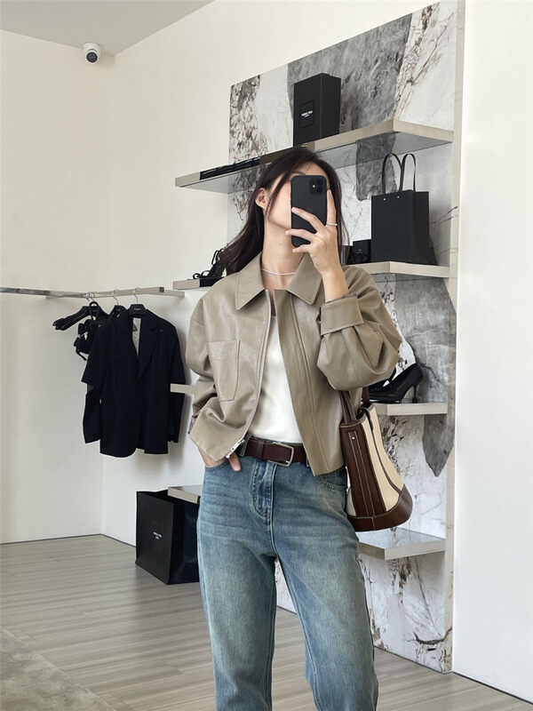 New in early autumn! [CLEAN SPACE] textured solid color short leather jacket 33160# CQW