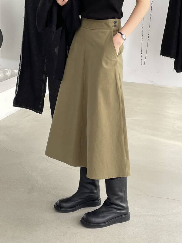 Original price 88.99! [CLEAN SPACE] Korean solid color loose and slim A-line skirt 31630