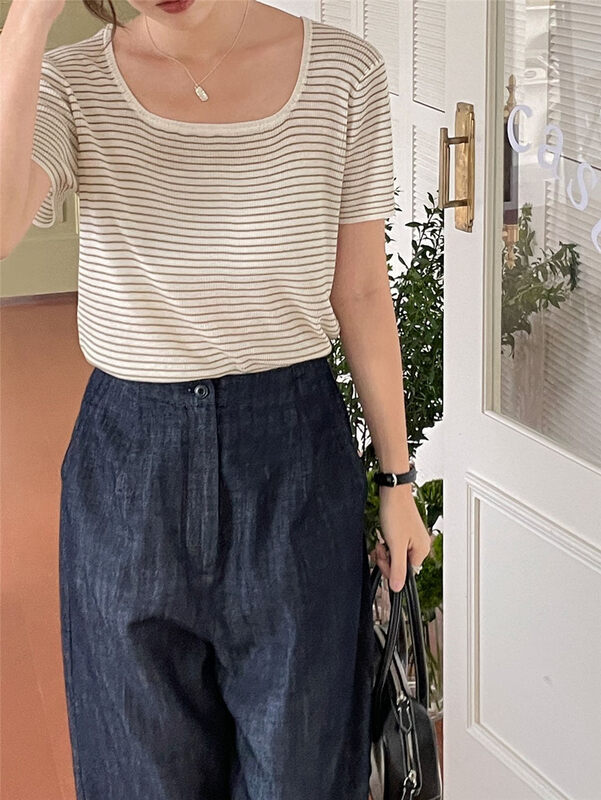 【CLEAN SPACE】Korean Striped Square Neck Cropped Knit Sweater A27888# CQW