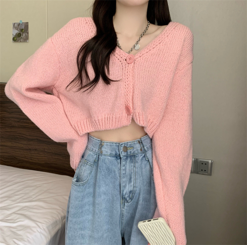 Real shooting real price New version of autumn and winter Korean style design short V-neck loose cardigan jacket