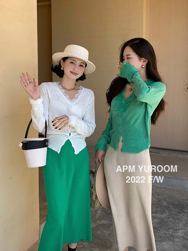 New in early autumn! [APM YUROOM] temperament lace knitted sweater 6029# LSL