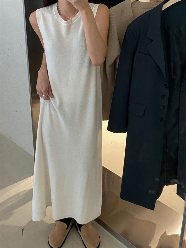 New in autumn!【CLEAN SPACE】Simple solid color texture short-sleeved dress 33071# CQW