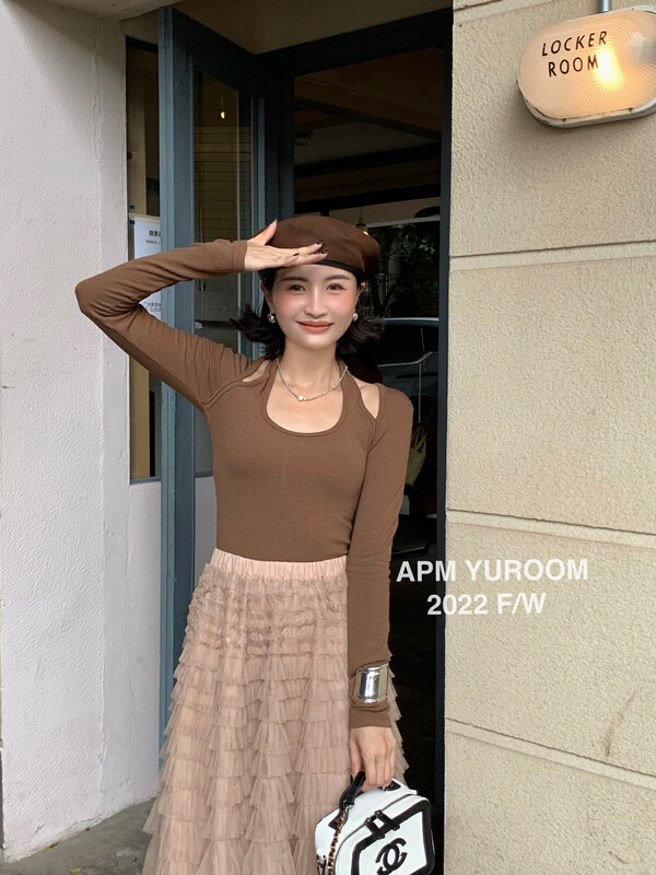 Early autumn new style! [APM YUROOM] temperament hanging neck long-sleeved T-shirt 9070# LSL