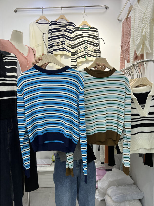 New in early autumn! [MARCH 11TH] Contrast stripe all-match round neck sweater YS1-9015# HYY
