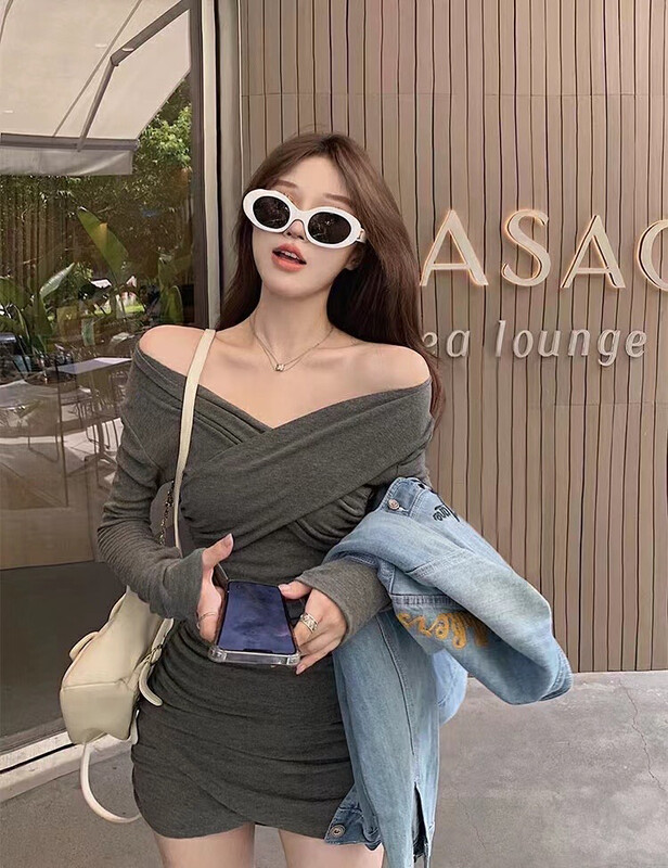 New in autumn!  【HELLO MISS】Pure desire one-shoulder crossover slim dress 62160# PCZ