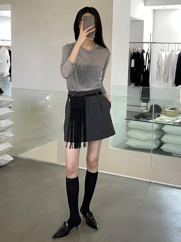 Popular long-sleeved, classic autumn and winter basics, multi-color optional [CLEAN SPACE] Simple solid color loose round neck all-match long-sleeved T-shirt 32719# CQW