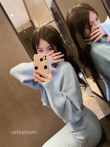 Lazy wind autumn and winter temperament pullover sweater two-piece female blue age-reducing solid color thick warm suit
