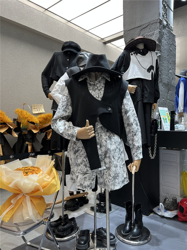 Autumn is new! [C Ouni] Single-breasted tie-dye shirt + tie-dye shorts suit (only selling shirts + shorts) C790-9531# HYY
