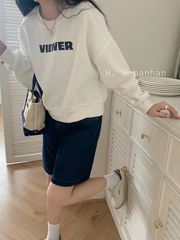 New in autumn!【HH &MISS LAI】Korean letter print short sweater 3468# L